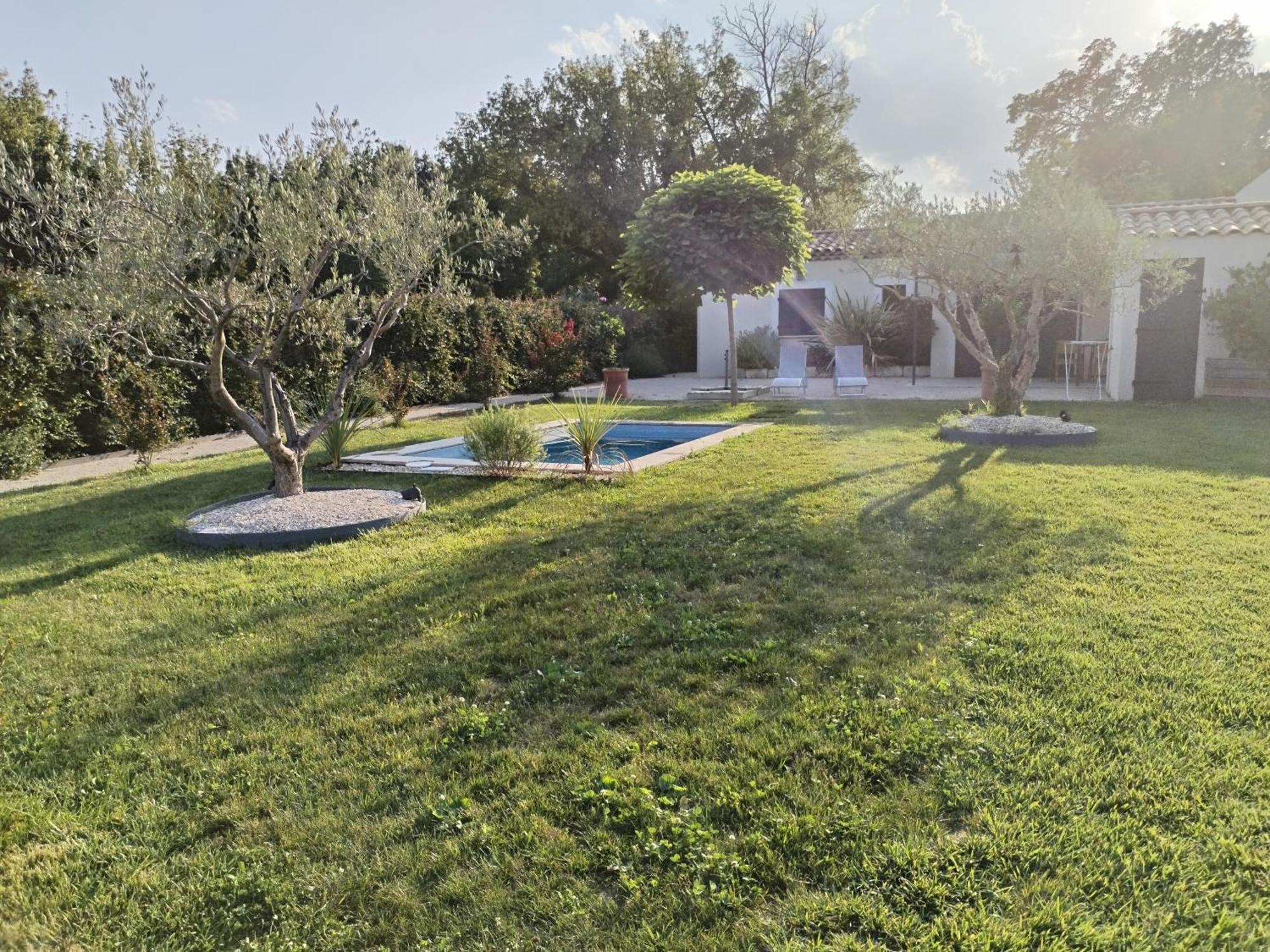 Maison En Campagne อาวีญง ภายนอก รูปภาพ